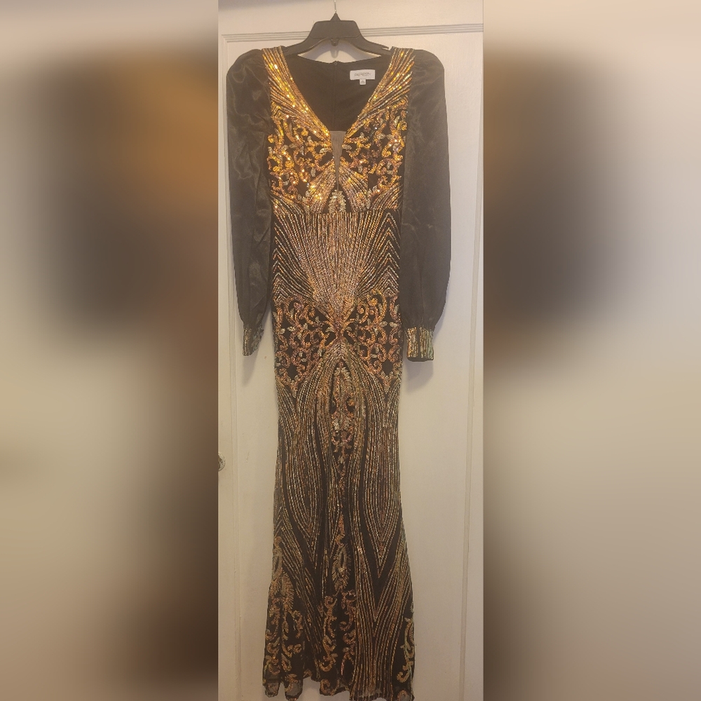 Elegant Black and Gold Women's Dress S8ze Sm
